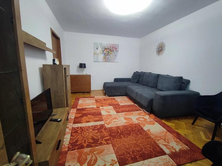 Apartament cu 3 camere decomandat în Tomis Nord