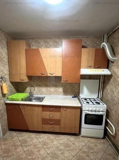 Garsonieră decomandată în Colentina