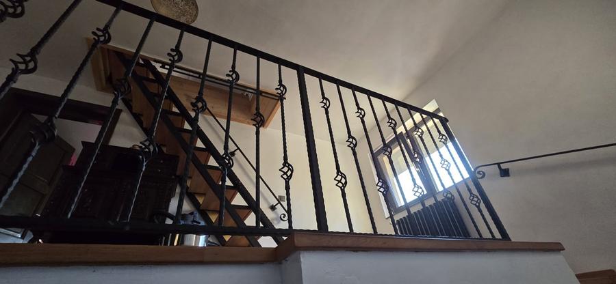 Casă individuală cu 5 camere cu Canalizare în Făget
