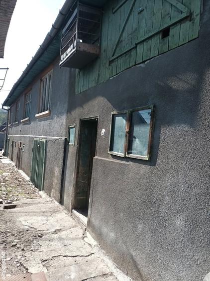 Casă cu 5 camere în Turda