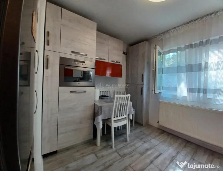 Garsonieră decomandată în Vitan