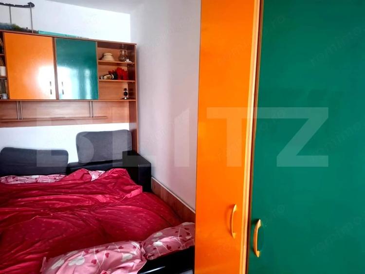 Apartament 2 camere decomandat Strada 9 Mai, zona lini?tita - 6