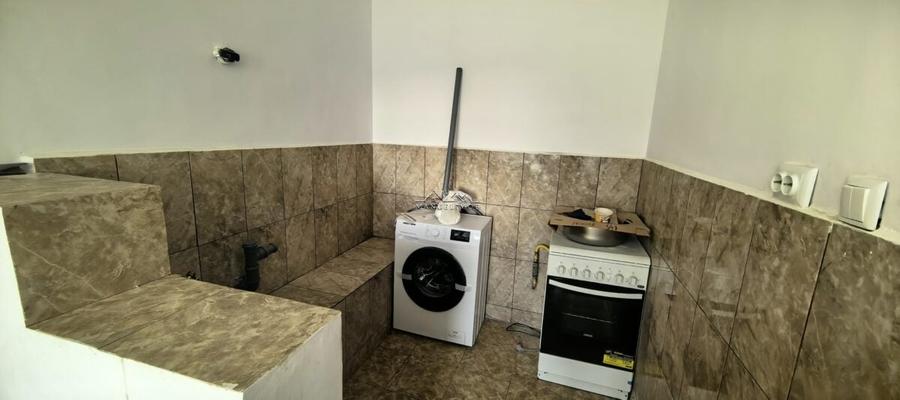 Casă individuală cu 4 camere cu Canalizare în Breaza