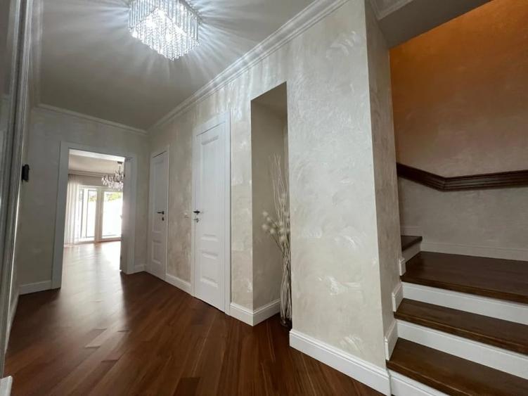 IANCU NICOLAE | COMPLEX REZIDENTIAL JOLIE VILLE | VILA RENOVATA - 11