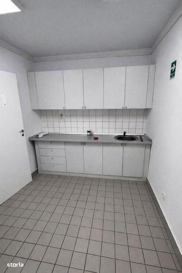 175 mp Spatiu comercial / birouri / retail Zona centrala Piatra Neamt - 7