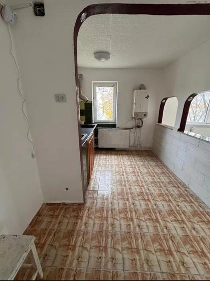 Apartament cu 2 camere ~ zona Micro 14 ~ Conf. 1 decomandat ~ cu imbunatatiri - 5