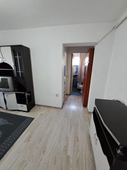 Vand garsoniera Aleea Grivita. - 4