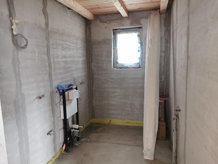 Vand casa Popricani 2025 la gri - 15