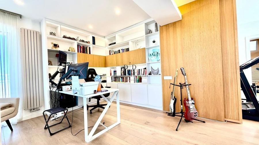 PENTHOUSE DE LUX CU VEDERE PANORAMICĂ | Parcare | CARTIER BUNĂ ZIUA - 6