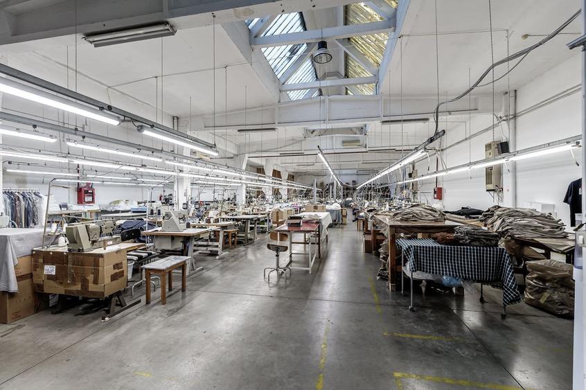 Hală industrială în suprafață de 675 mp - 1