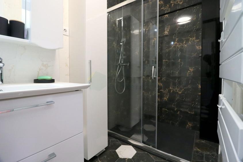 4 Camere (153 mp utili) în Blocul Scala - 12