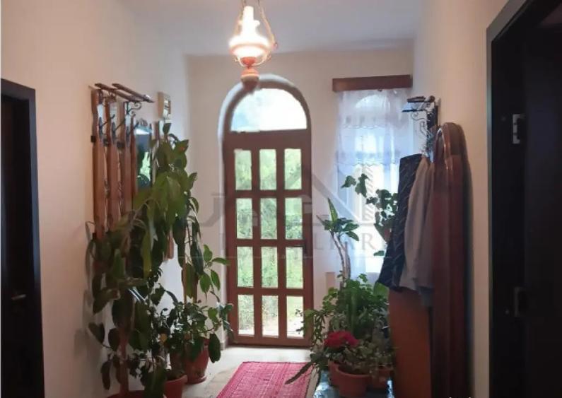 Copou Viticultori Vila D P M S.U.=181,74 Teren 415mp.constru - 4