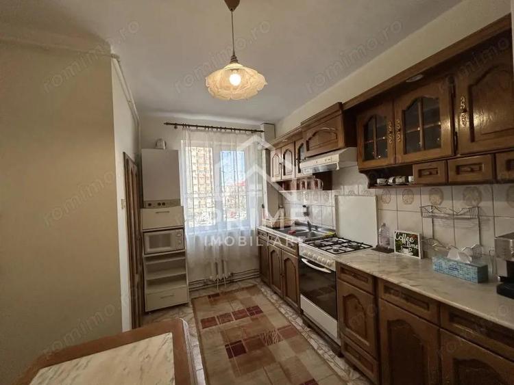 Apartament 3 camere de inchiriat , 70 mp , Zona Cetate - 13