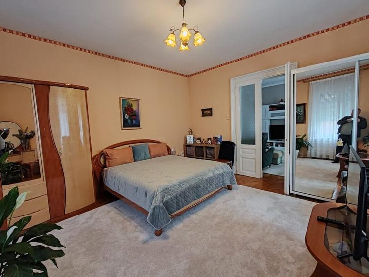 Vanzare casa   Zona Centru - 3