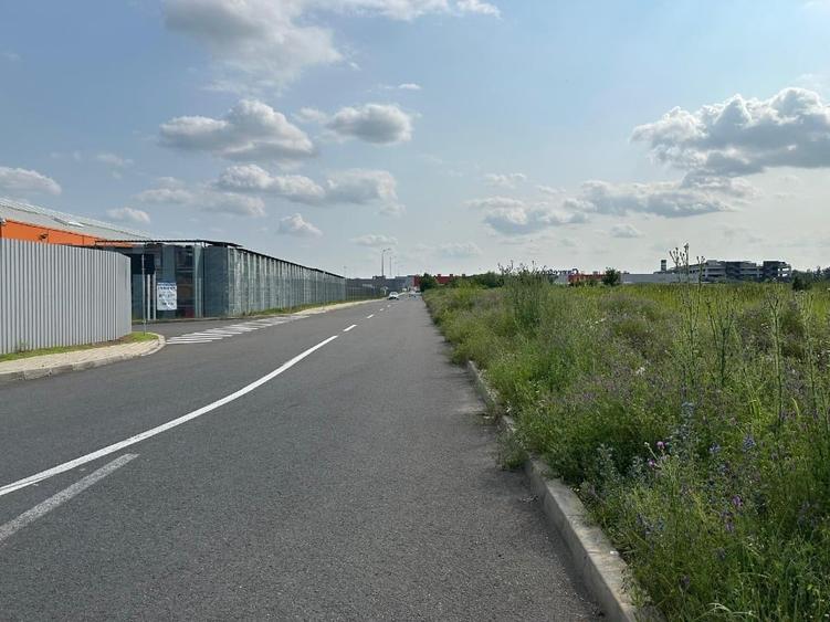 Teren intravilan de vânzare zona comercială oraș Ploiești – zona  Nord - 2