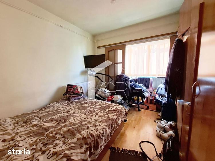 Apartament cu 3 camere, decomandat, zona Paltinis - 4