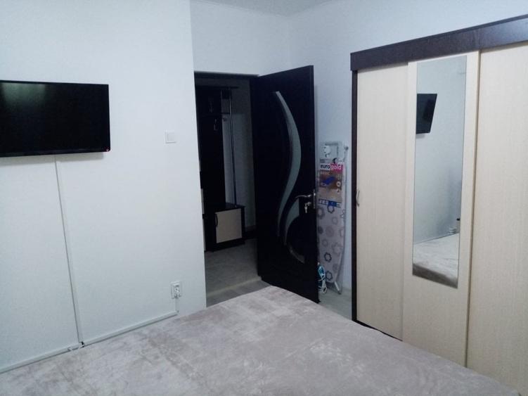 Pacurari la bulevard apartament 2 camere decomandat - 6