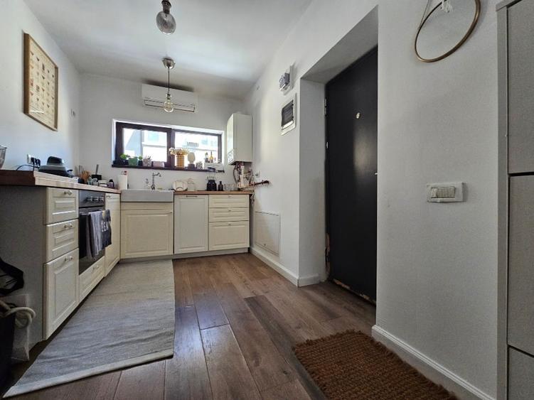 Apartament superb cu 3 camere si terasa generoasa, Victoriei - 6