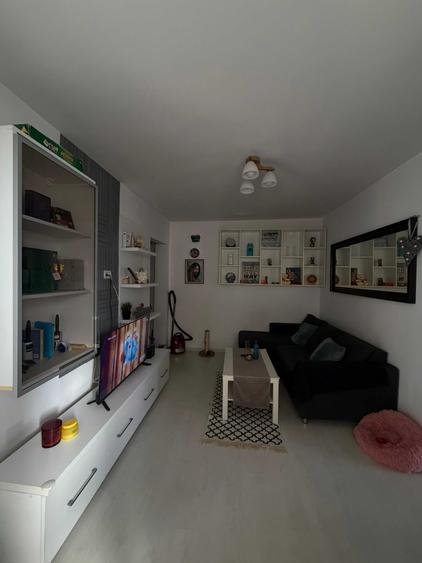 Inchiriez apartament 2 camere - 8