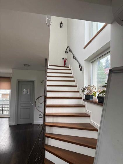 Inchiriez apartament in vila str.Rahovei - 2