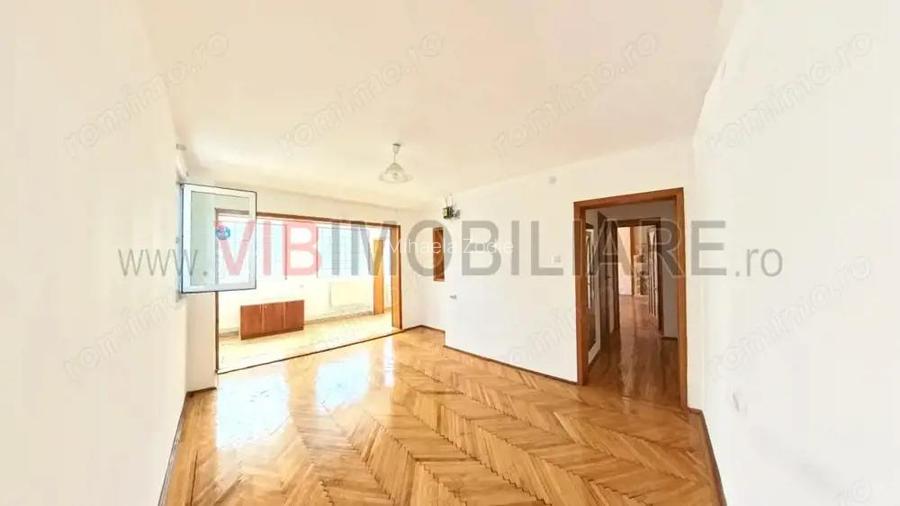 Eroii Revolutiei - Bulevardul Pieptanari 53 - 2 camere 51mp - cu centrala proprie