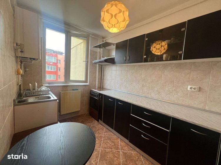 Apartament 2 camere, zona Vlahuta - 1