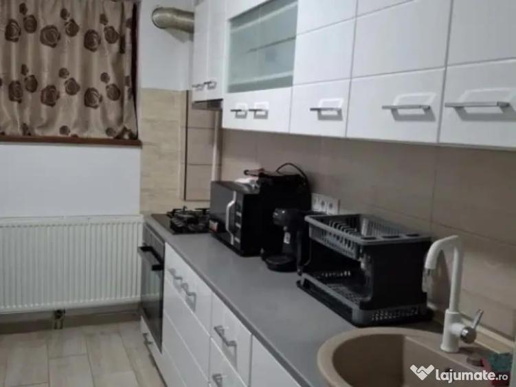 Apartament 2 camere, decomandat - zona Ghimbav - 2