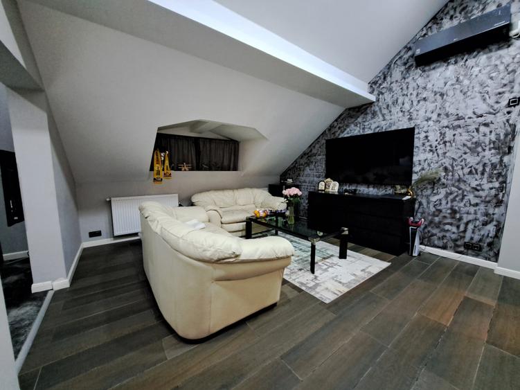APARTAMENT 5 CAMERE CU SCARA INTERIOARA IN VILA - ANVELOPATA TERMIC ANUL CURENT - 46