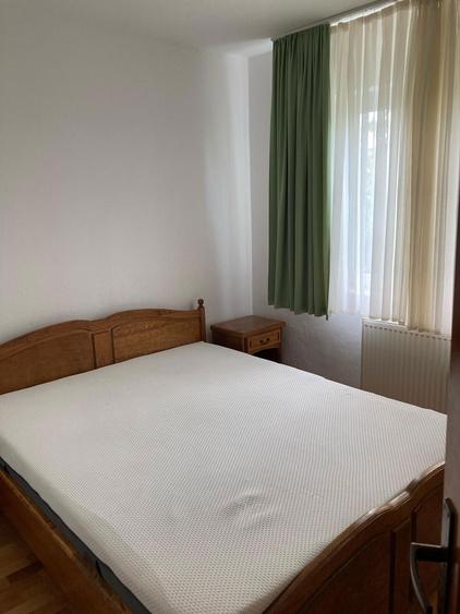 Apartament 3 camere de inchiriat - Vlaicu, zona Lebada - 2