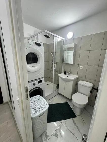 Garsoniera de vanzare, zona Centrala - 8