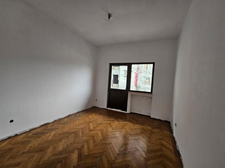 Apartament 2 camere de vanzare ultracentral Calea Victoriei - 1