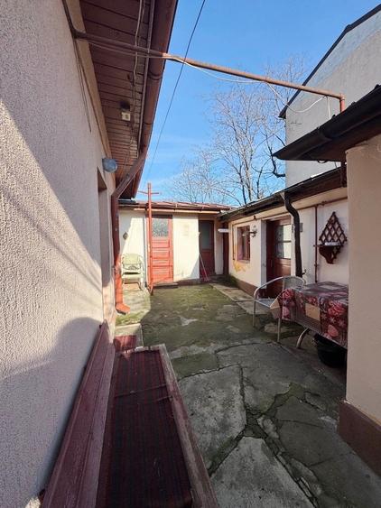 Casa cu teren de 320 mp/ Sos Chitilei/ Marmurei - 2