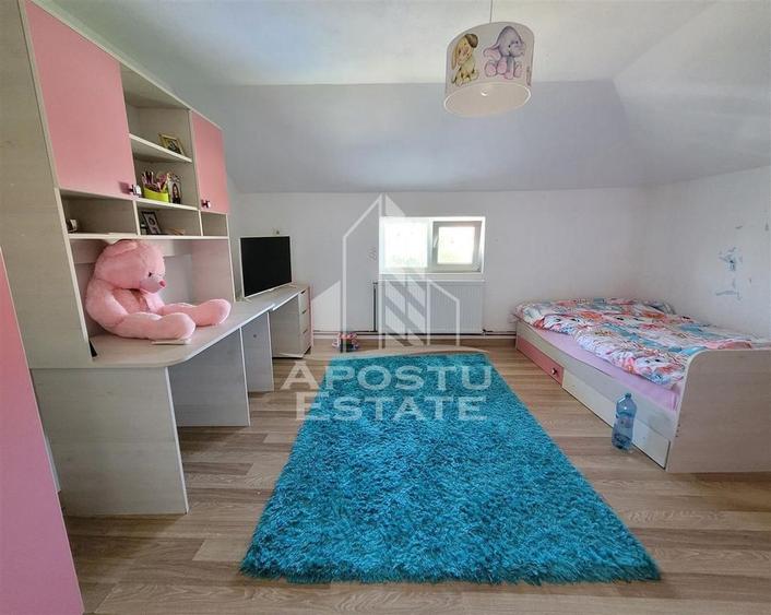 Casa individuala la intrare in Sag, teren de 1.800 mp, co... - 1