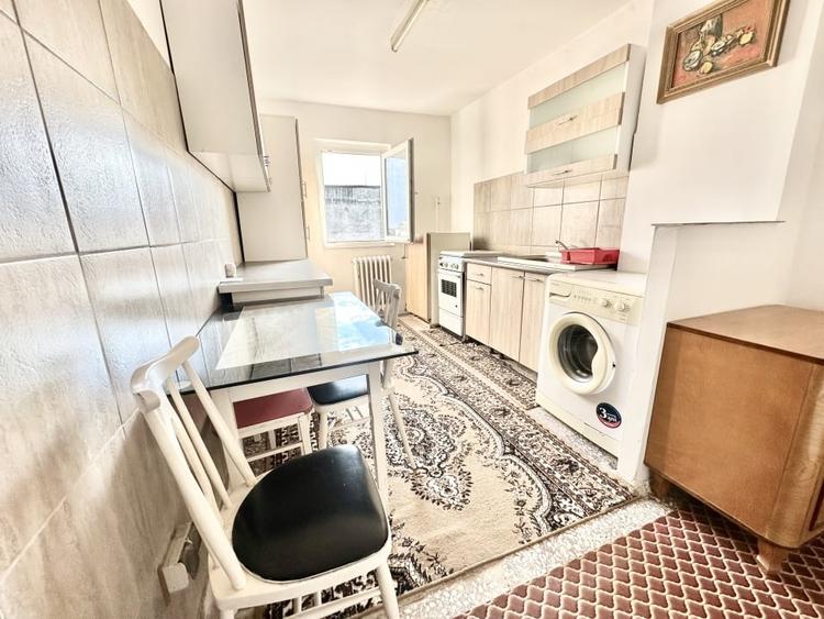 Apartament cu 2 camere complet mobilat si utilat cu acoperis - zona Olimpia - 3