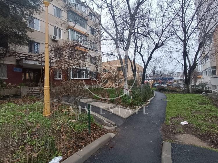 De vanzare apartament 2 camere Brotacei - 9