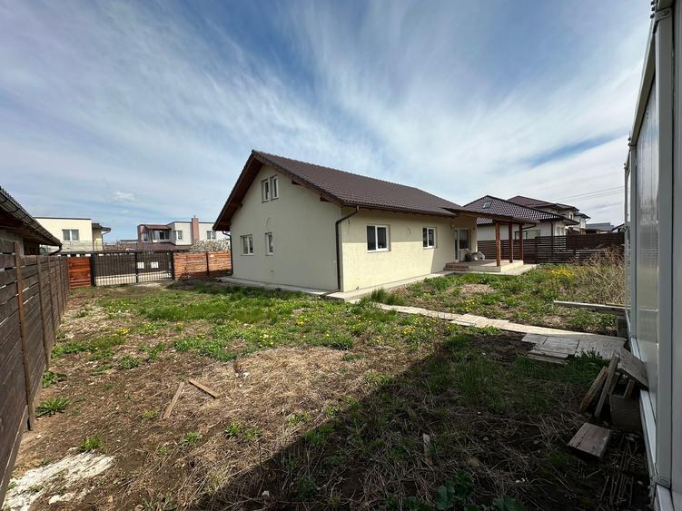 Reprezentare exclusivă | Casă   4 camere –Izvor Str. Hărmanului nr. 19G - 3