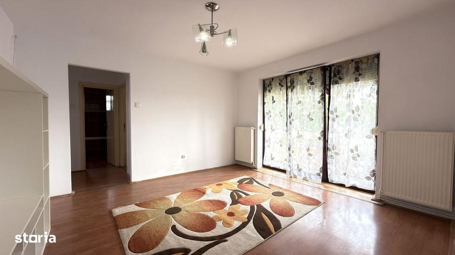 Apartament cu 2 camere semidecomandat în Central