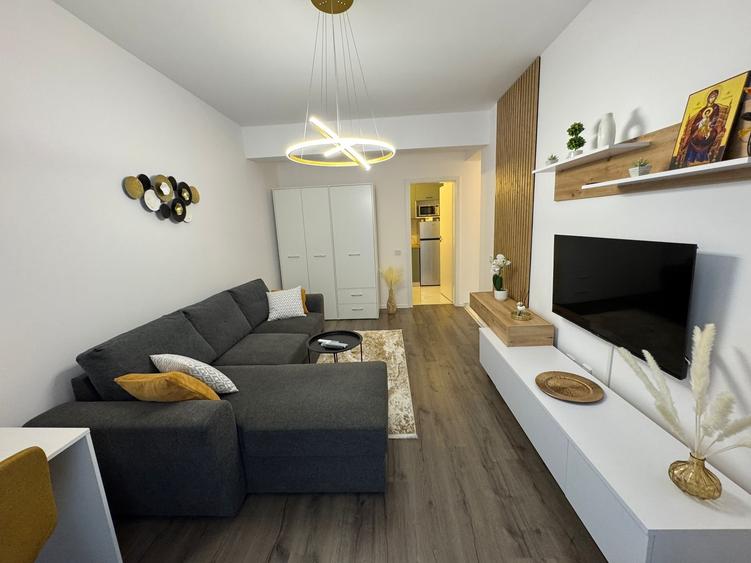 VANZARE GARSONIERA + MOBILA BUCATARIE-MILITARI RESIDENCE-REZERVELOR-COMISION 0% - 12