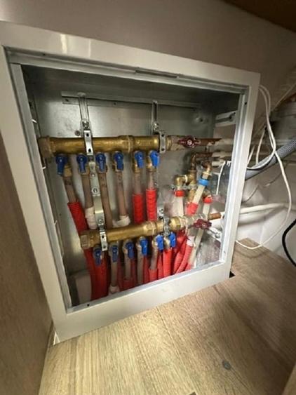 PROPIETAR   13 Septembrie - Maria Cuntan - 3 camere decomandat. - 9