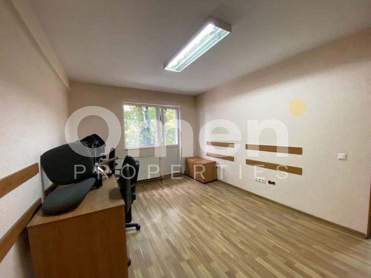 Apartament cu 2 camere, la etaj intermediar, situat Ultracentral - 3