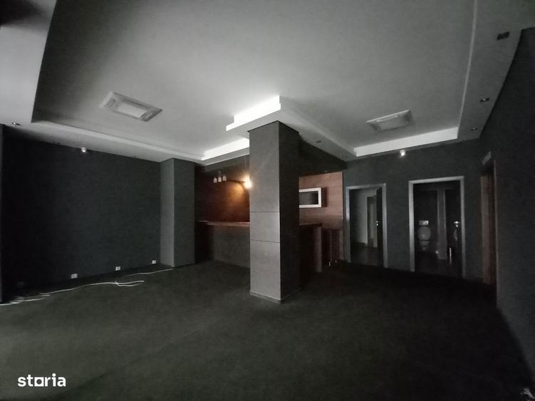 Bd. Traian in zona H. Mara, Spatiu comercial cu vad foarte bun!! - 4
