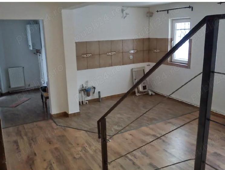 casa de inchiriat - 2