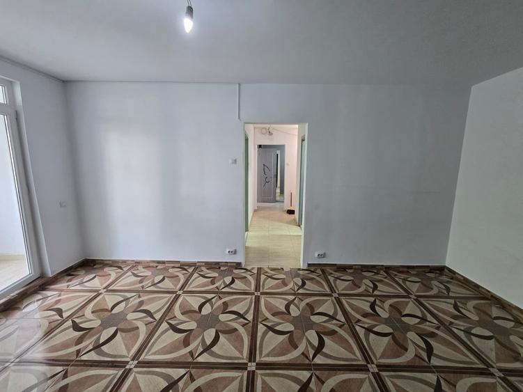 Vanzare 2 cam cu bucatarie utilata, reabilitat, loc parcare,Calea Vitan cu Bravu - 1