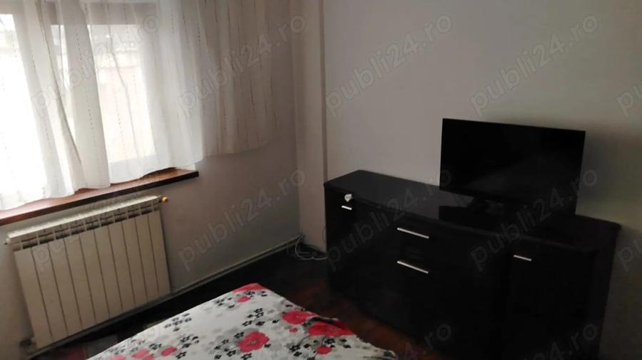 Inchiriez apartament cu 3 camere - 5