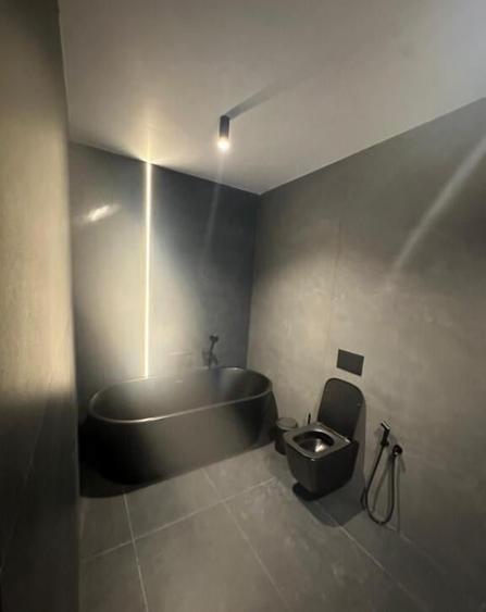 Oportunitate imobiliara! Casa de vanzare in zona Palazu Mar - 10