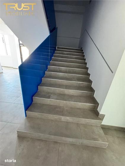 Spatii Birouri l Bd.Muncii l 130 - 330 MP l Locuri de Parcare - 5