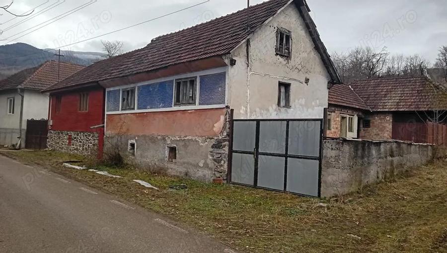 Vand casa in sat Poiana, comuna Cristior, judet Bihor - 3