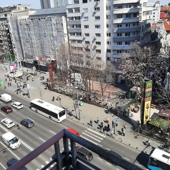 Apartament 4 camere de vanzare, Piata Romana - 3