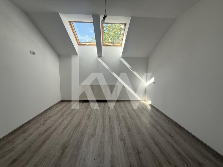 Apartament cu 3 camere semidecomandat în Stupini