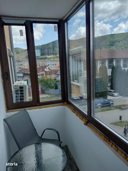 Chirie apartament cu 3 camere - 6